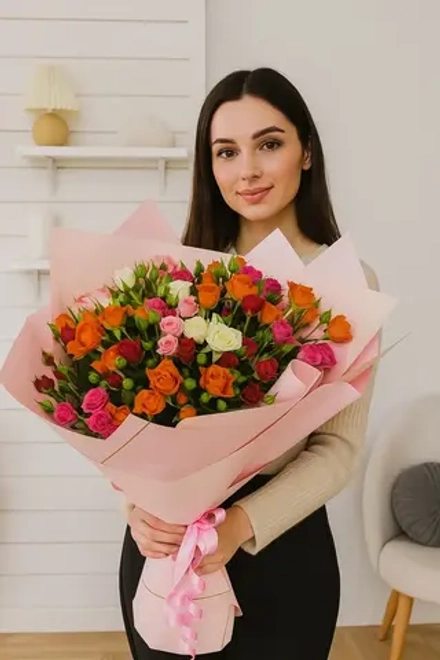 Букет из кустовых роз Теплое прикосновение