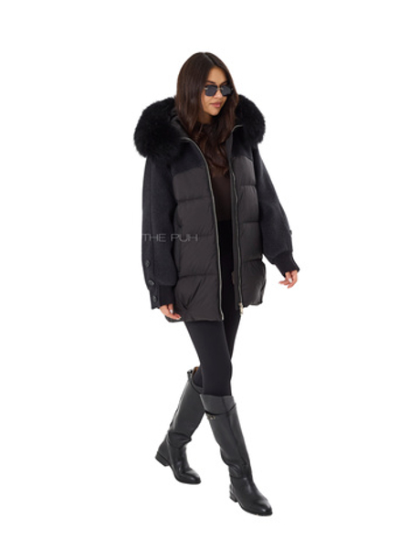 Удлиненный комбинированный пуховик черного цвета
