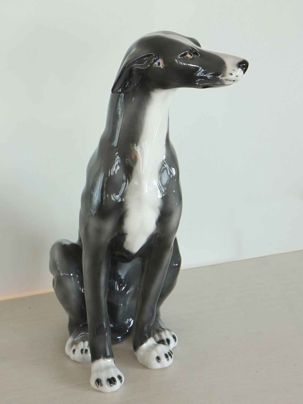 Boxer Статуэтка ростовая Серая борзая