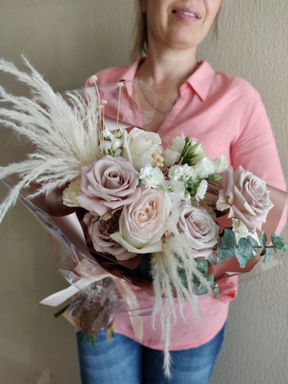 Воздушный букет в кофейных тонах