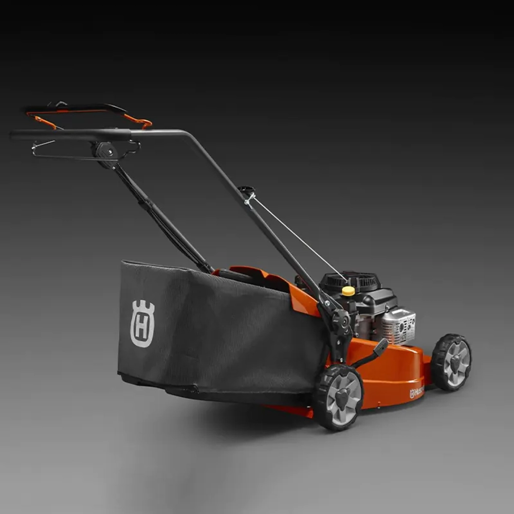 Газонокосилка бензиновая Husqvarna LC 153S: 3.2 л.с., нож 51 см, 9679886-01