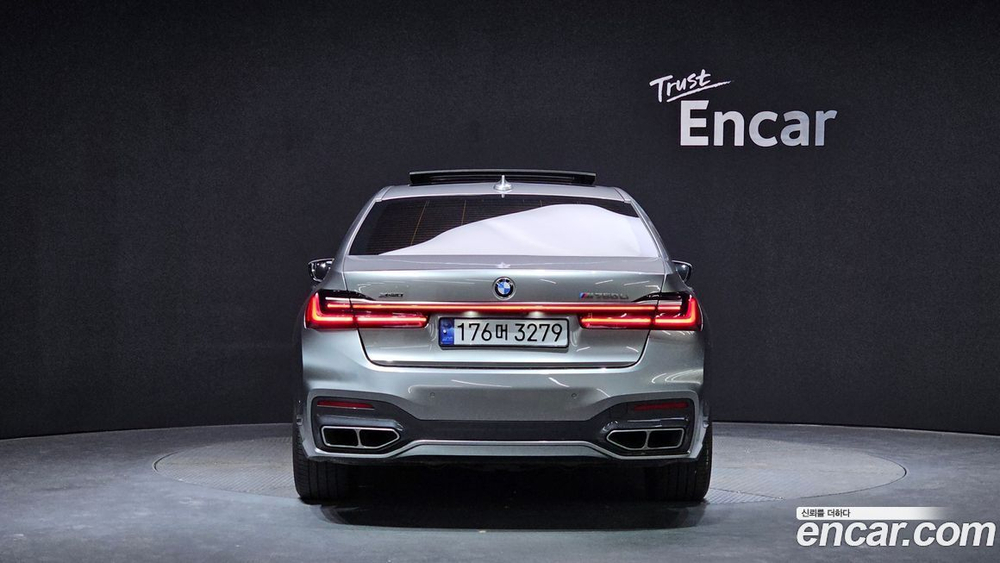 BMW 7 Series (G11) M760Li xDrive (09.2020)