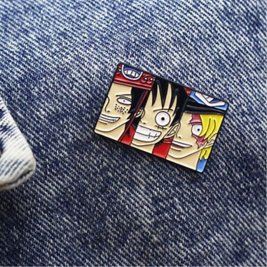 Значок металлический "Луфии, Эйс и Сабо" р-р 3,8*2см