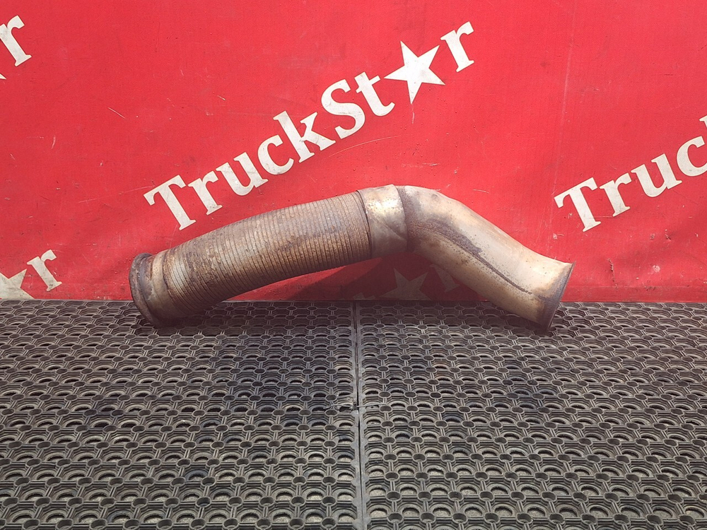 Приемная труба глушителя