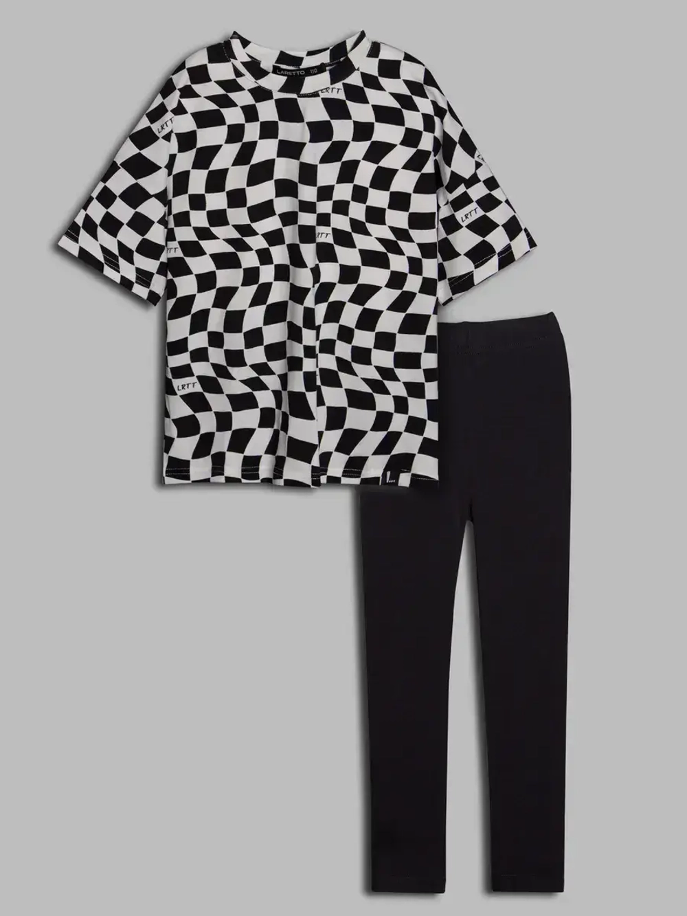 Костюм для девочки на осень