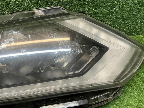 Фара правая Nissan X-Trail T32 (2017-2022) галоген