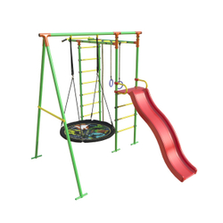 Уличный спортивный комплекс с горкой