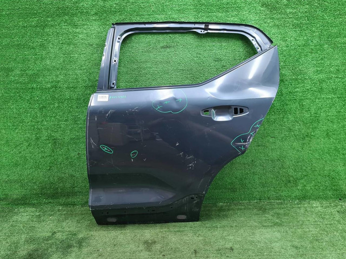 Дверь задняя левая Volvo XC40 (2017-н.в.)