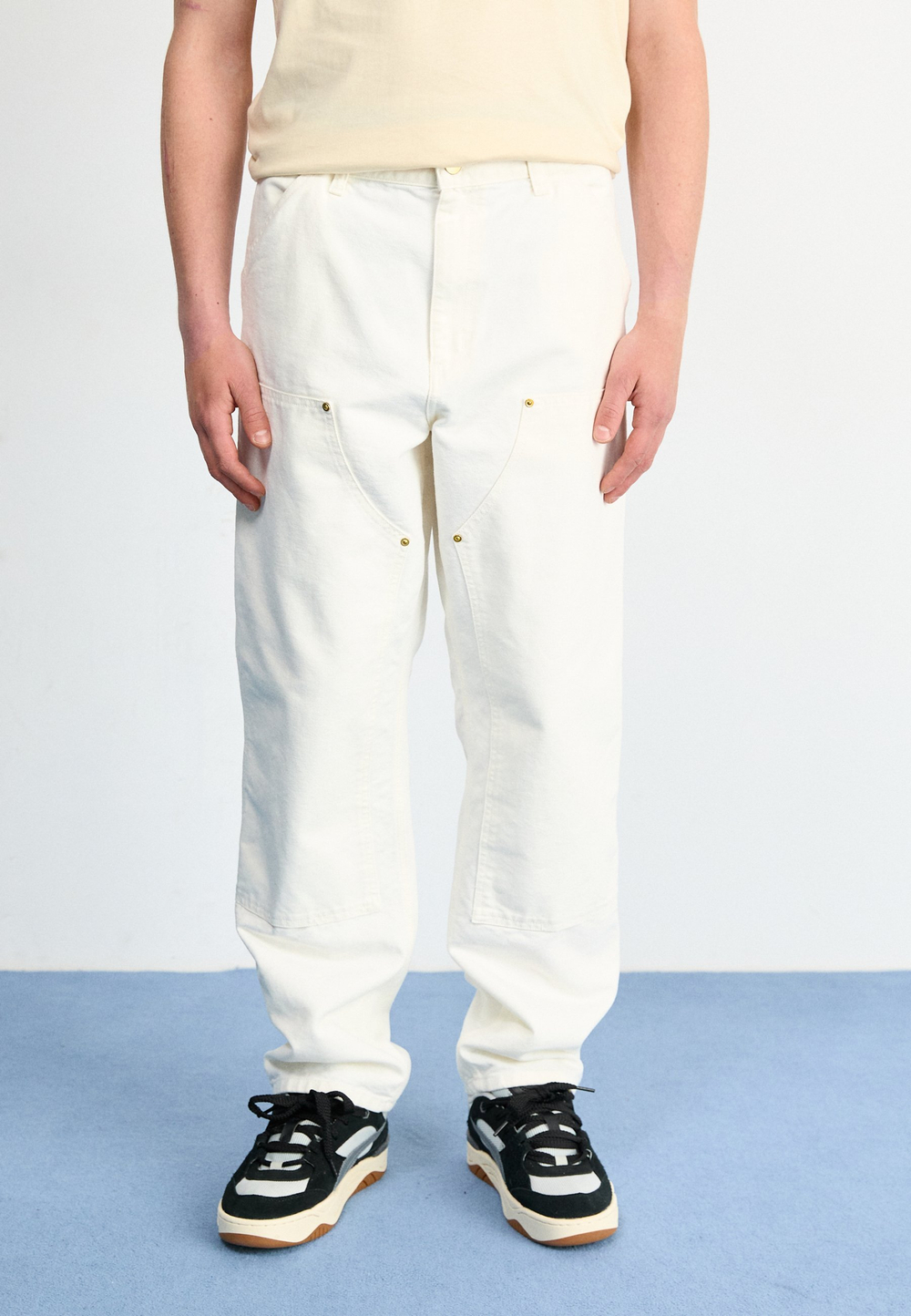 Carhartt WIP Тканевые брюки - промытый воском/молоко