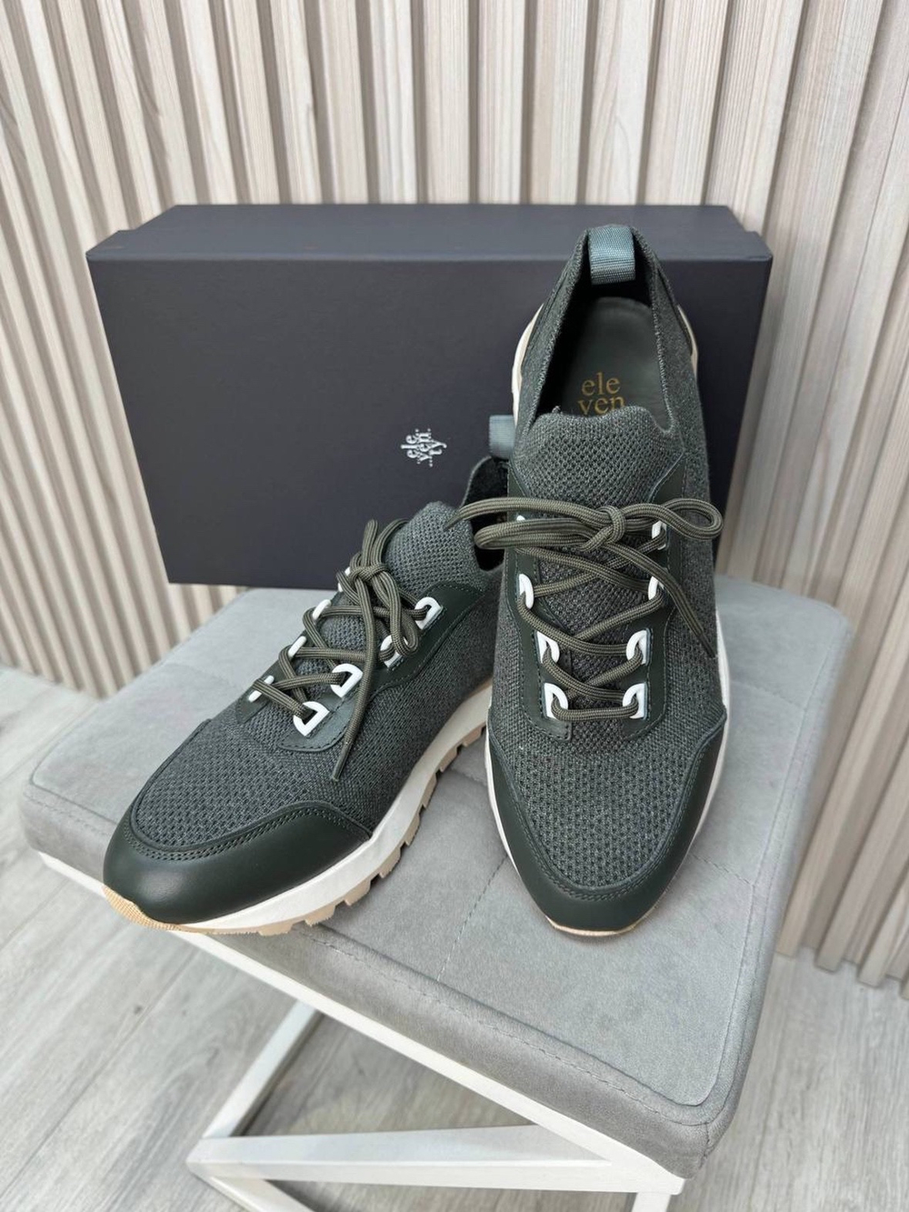 Кроссовки Eleventy
