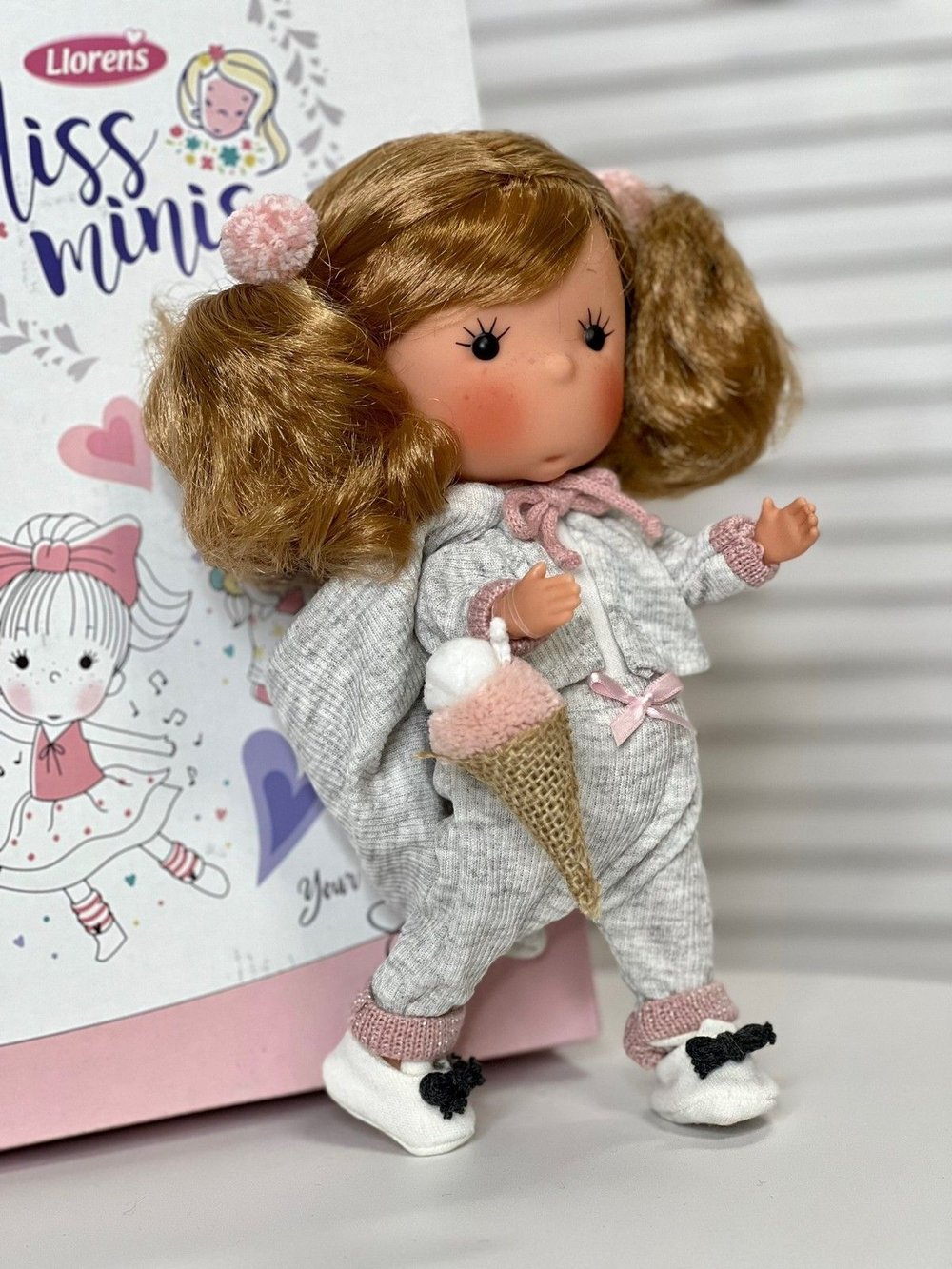 Кукла Llorens виниловая 26см Miss Pixi (52606)