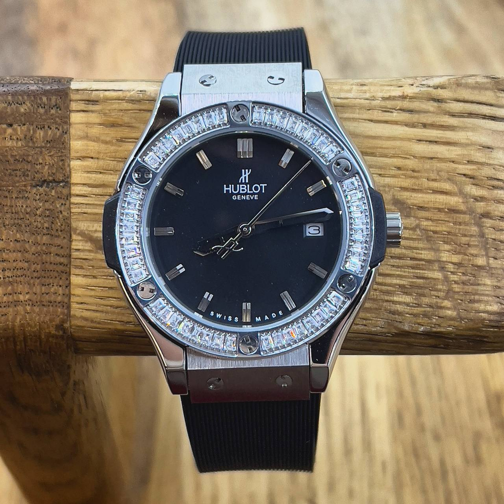 Часы Hublot
