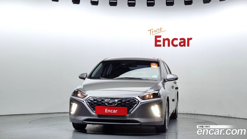 Hyundai The New Ionic Hybrid 1.6 HEV (09.2019)