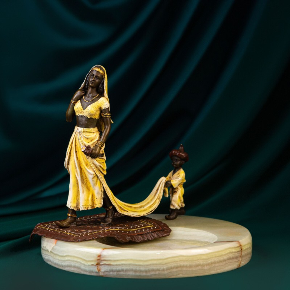 Кабинетная пепельница в стиле Ориентализм