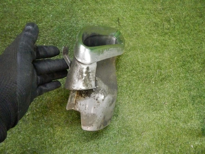 Насадка глушителя левая Mercedes C W205 (2014-2018) AMG