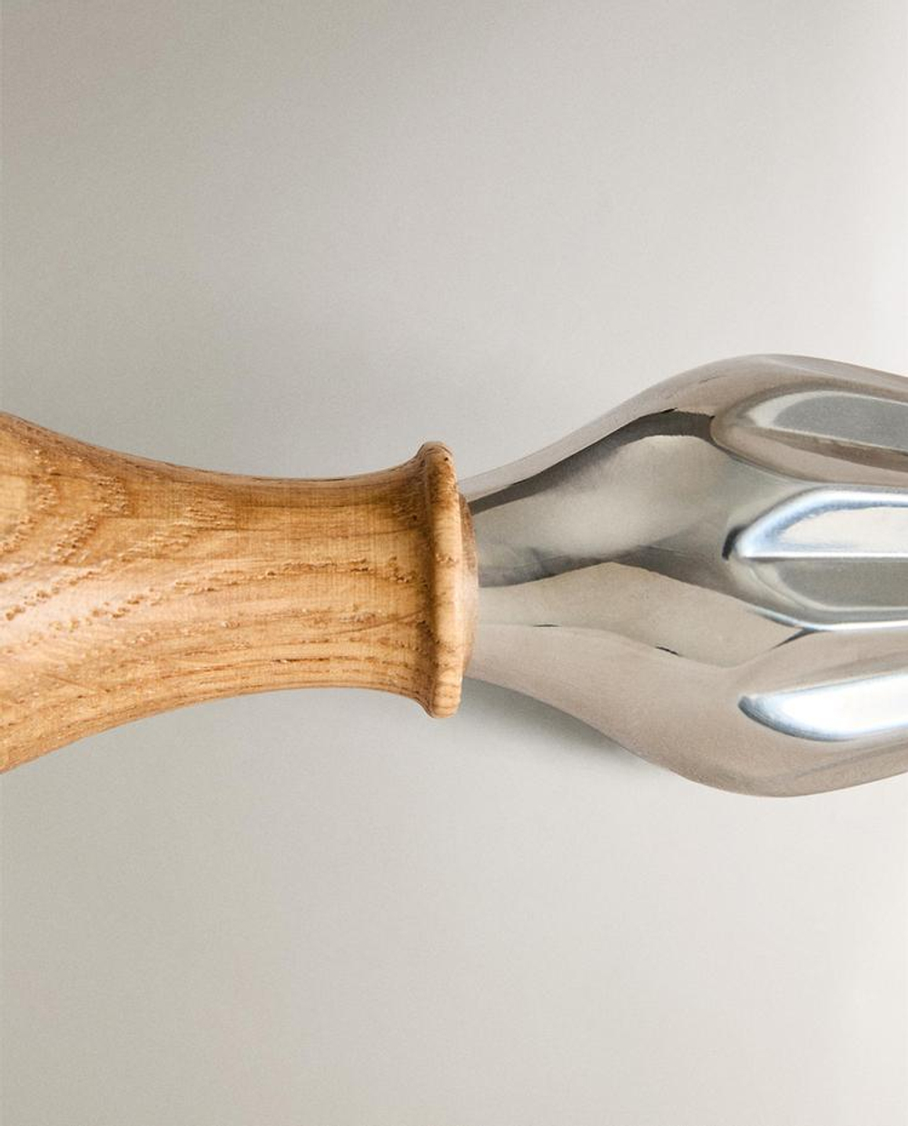 ZARA HOME РУЧНАЯ СОКОВЫЖИМАЛКА ИЗ СТАЛИ, СЕРЫЙ