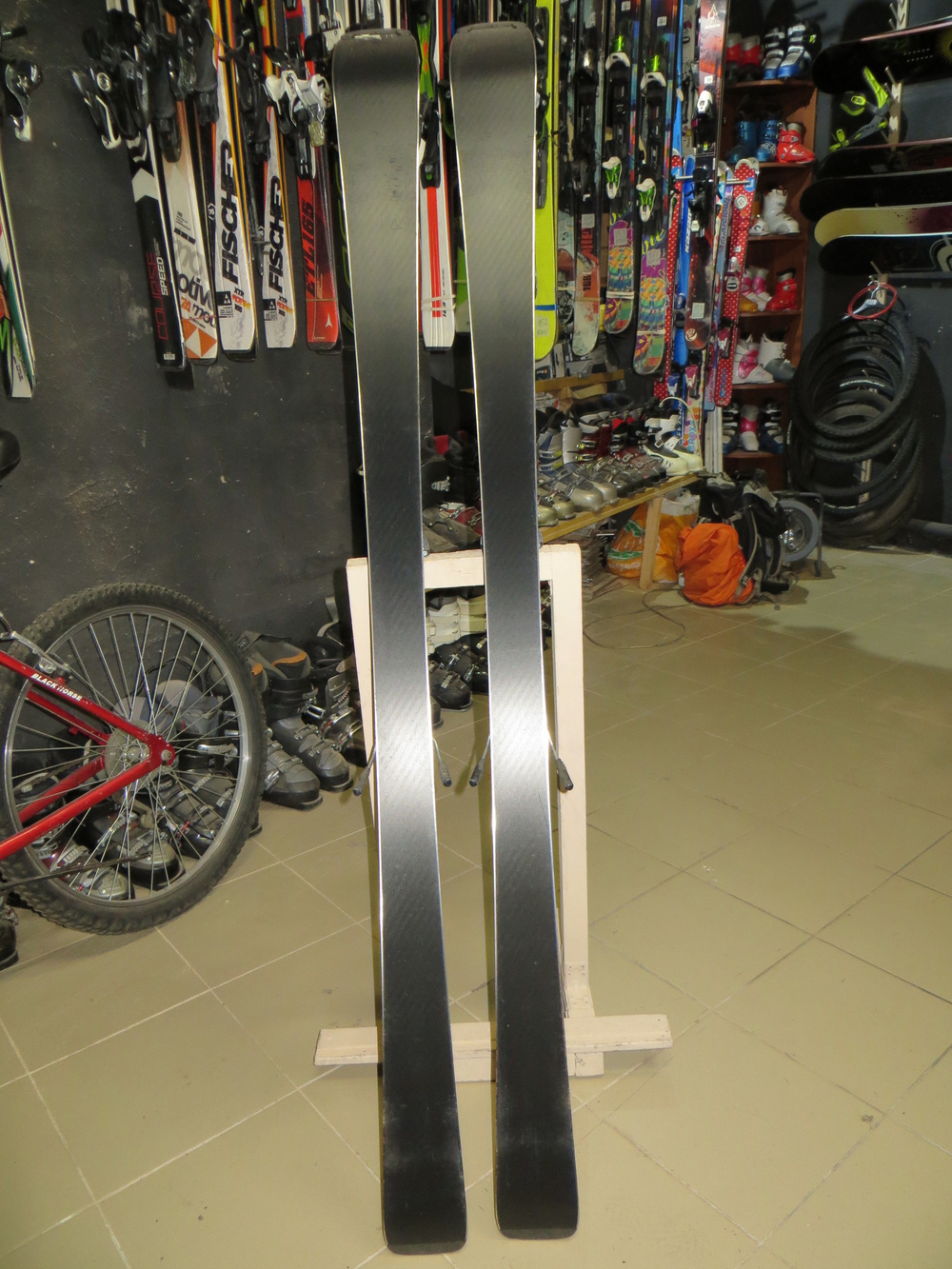 Горные лыжи ELAN WaveFlex 168