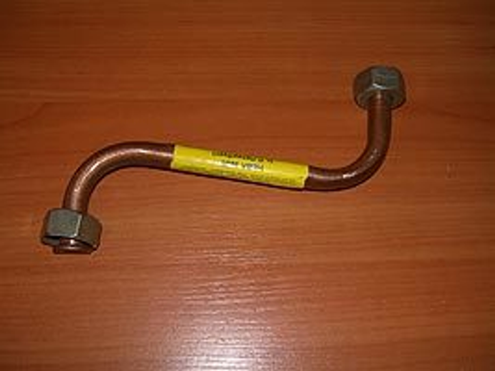 Трубка подвода газа к электромагнитному клапану
