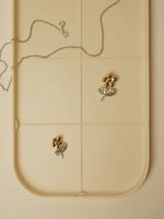 Подвеска Цветочек на шнурке