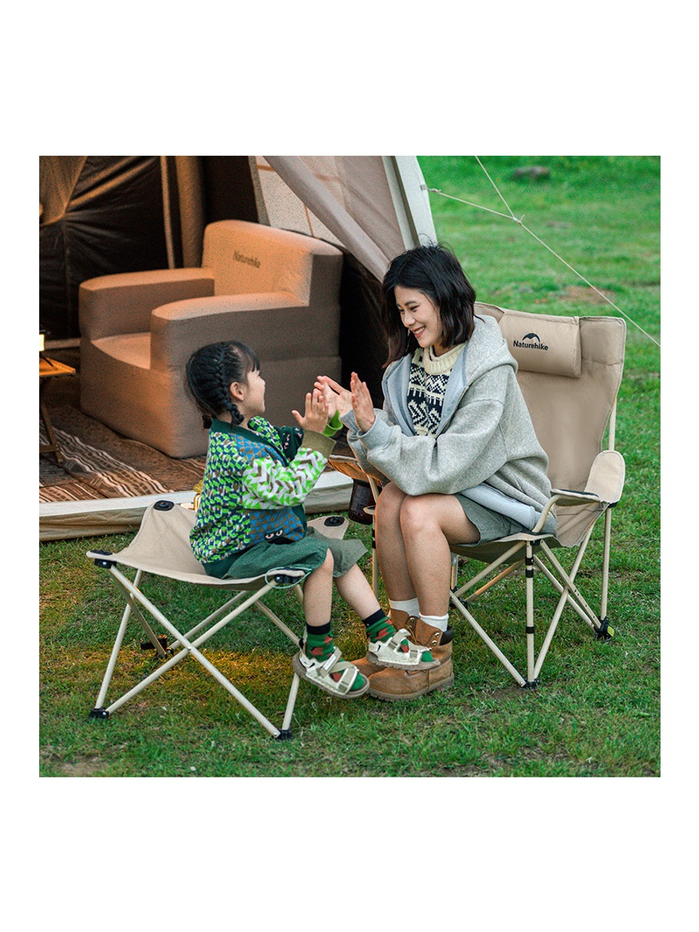 Кресло туристическое Naturehike Nightfall T05J с секцией, 149х52х79 см, до 120 кг, бежевое