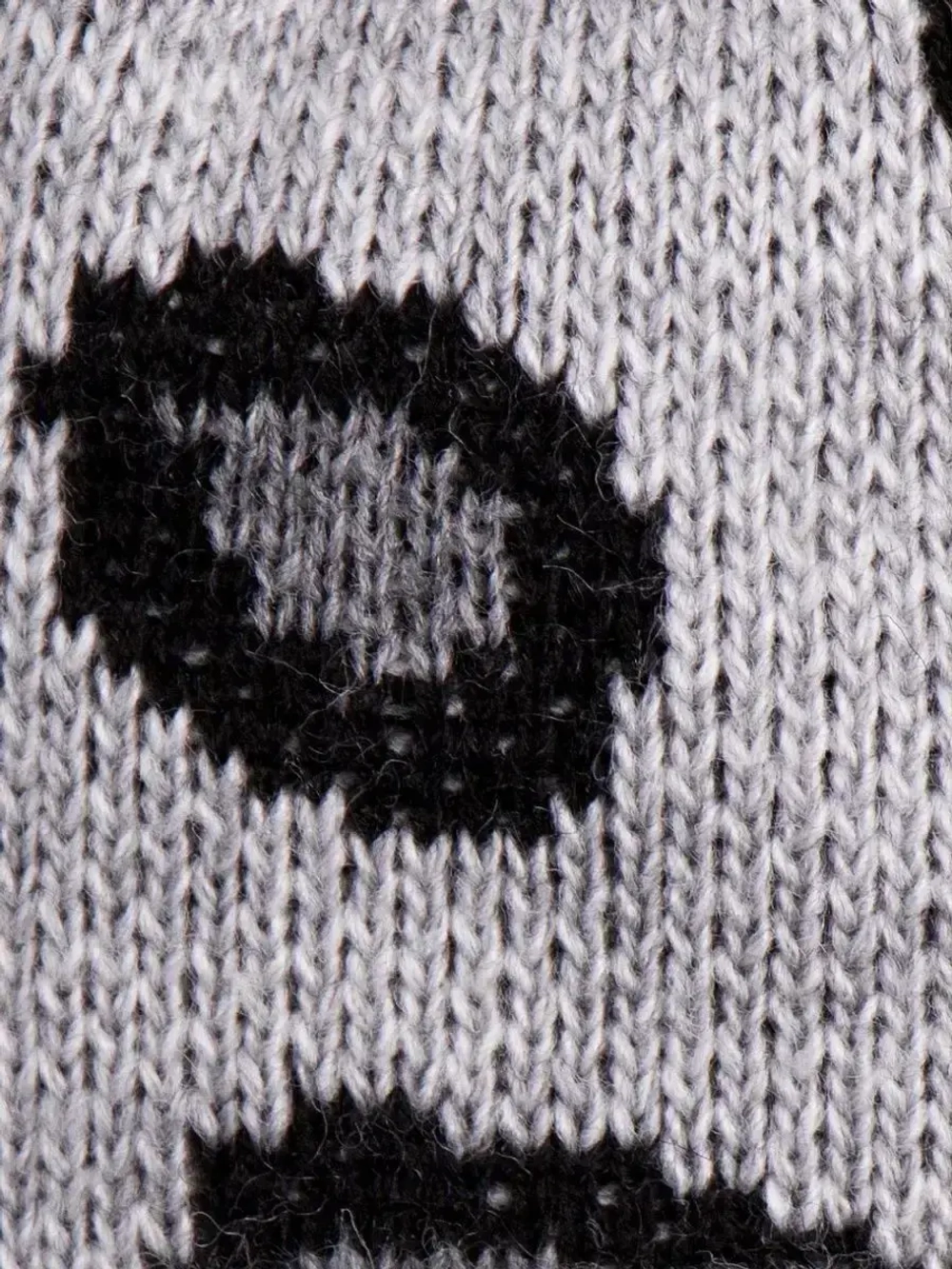 Шапка для девочки на завязках на осень