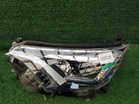 Фара левая Toyota Rav 4 CA40 (2015-2019) LED