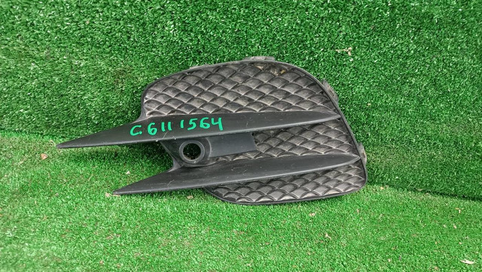 Накладка переднего бампера левая Mercedes GLC X253 (2015-2019) AMG