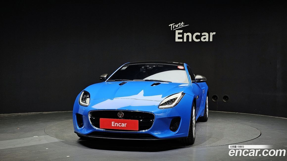 Jaguar F-TYPE P300 Coupe (12.2020)