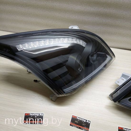 Передние фары Tube Light для Toyota Land Cruisre Prado 120 (03-09) динамические черные