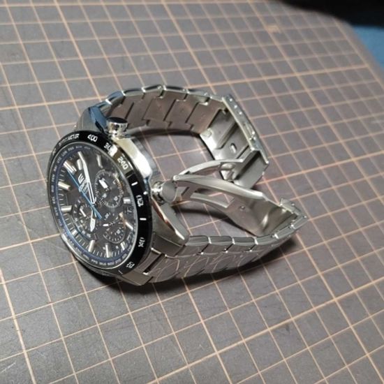 Наручные часы Casio EQW-T630JD-2AJF