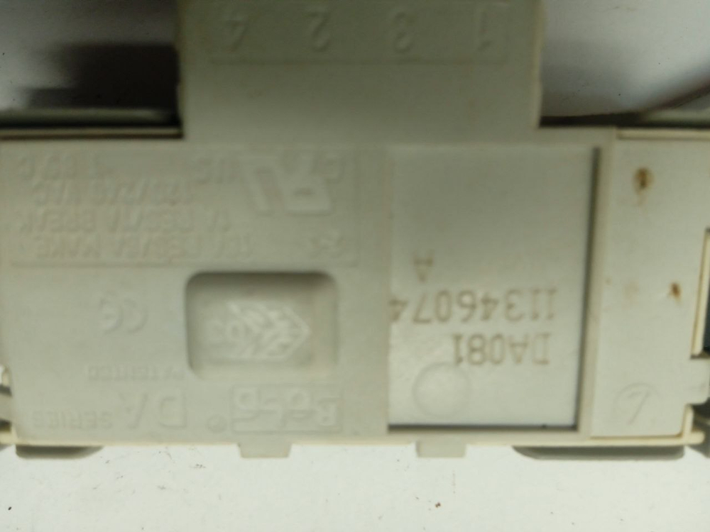 F1058ND кт5 Устройство блокировки люка для стиральной машины LG 6601ER1005C б/у