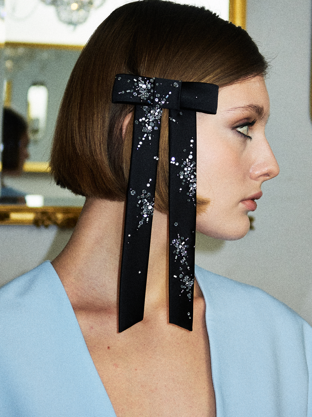 Бант "Мэри" с мерцающим декором