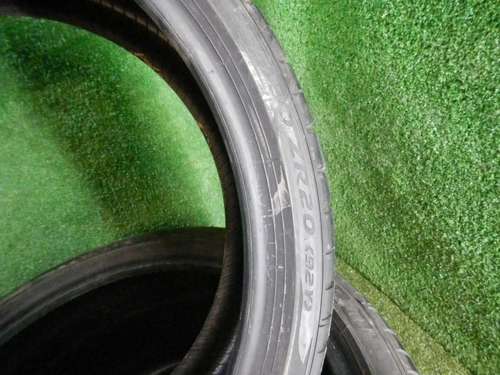 Шина Комплект шин Pirelli P-zero R20 R21