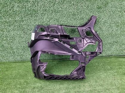 Кронштейн ПТФ правый BMW X1 F48 (2019-2022)