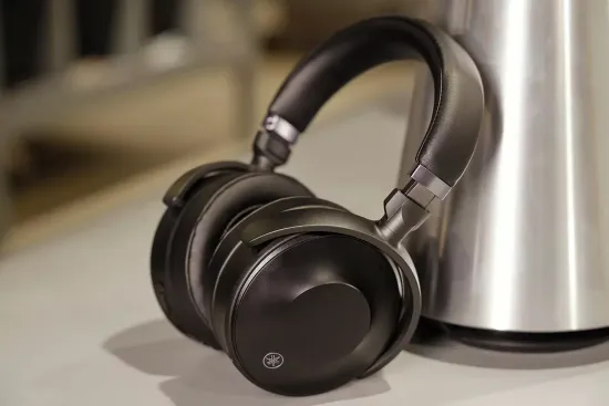 Беспроводные наушники Yamaha YH-E700A Black