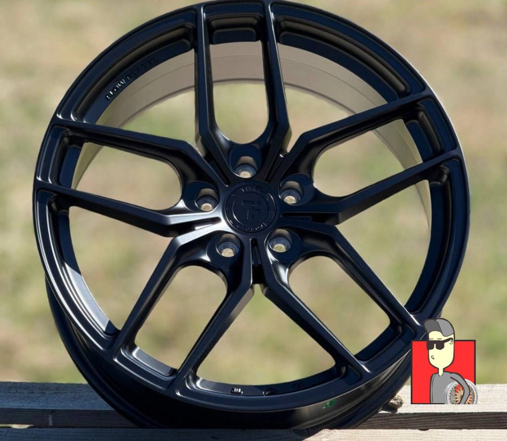 Комплект дисков Titan Forged TF51 20x8.5/9.5 et30/35 5x112