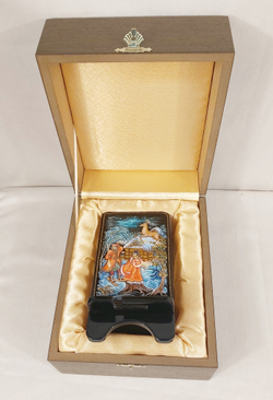 Сувенирная подставка для телефона с росписью Палех "Серебряное копытце"