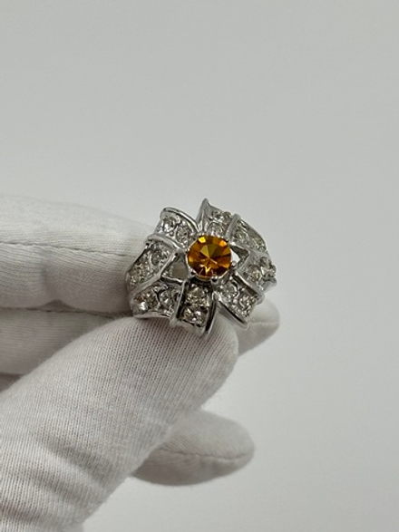 Кольцо с жёлтым кристаллом