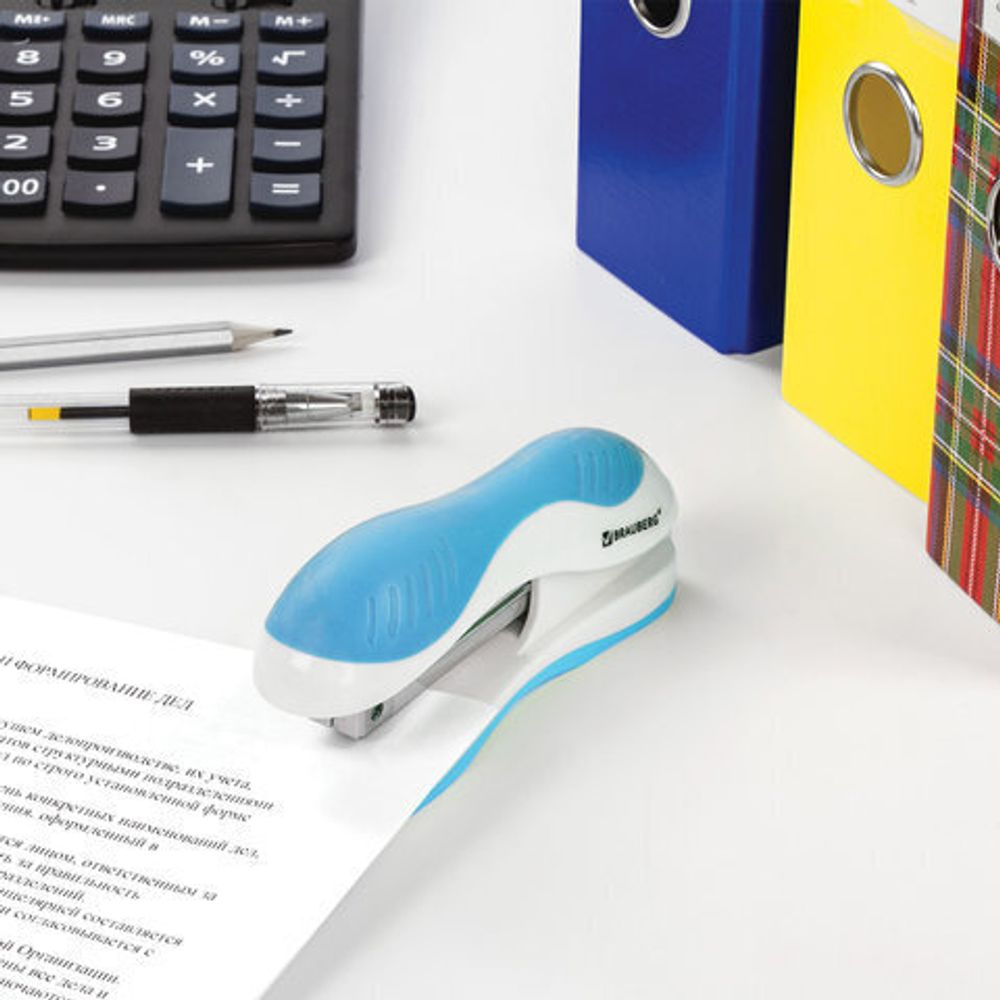 Степлер №24/6, 26/6 BRAUBERG "JET", до 20 листов, эргономичный, бело-голубой, 227760