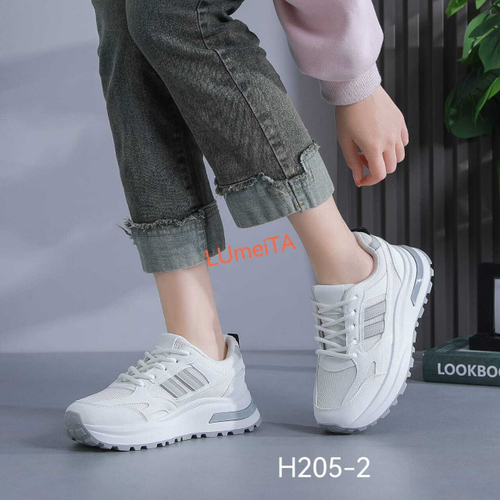 Кроссовки по 8 пар (36-41)р. / 205/2