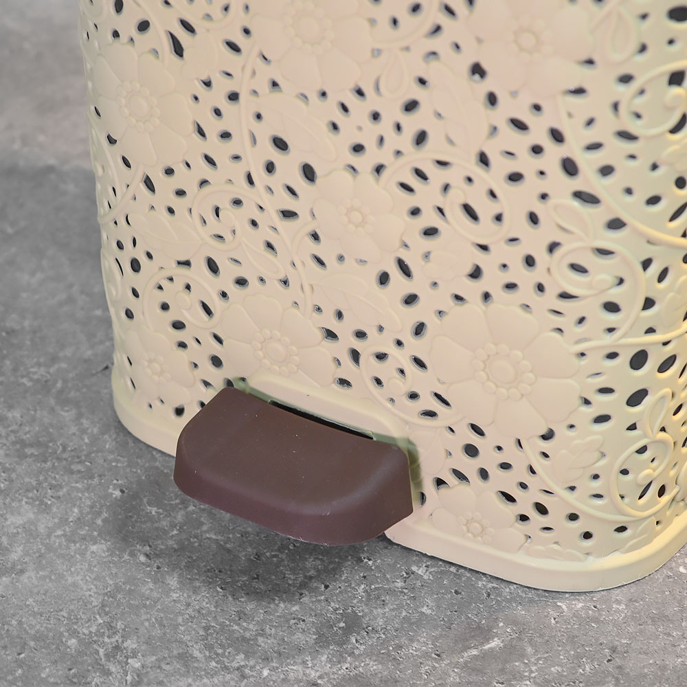 Ведро для мусора 12л с педалью "Ажурное", цвет бежевый