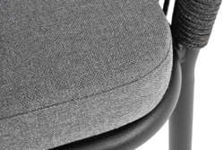 "Марсель" стул плетеный из роупа, каркас алюминий черный муар, роуп темно-серый круглый, ткань темно-серая 027