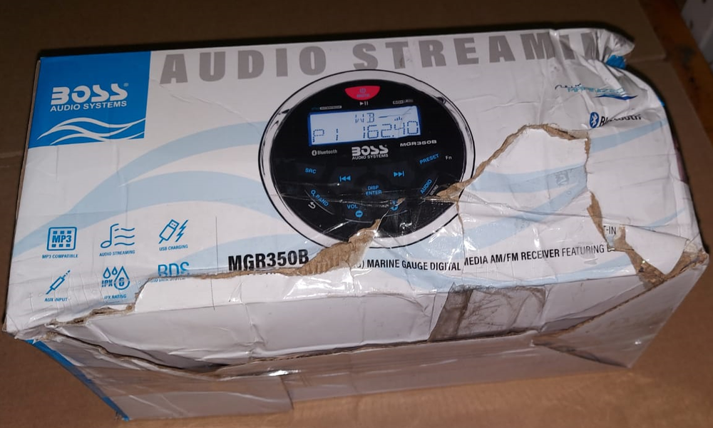 Магнитола Boss Audio USB/AUX/FM 240W круг (мятая коробка)