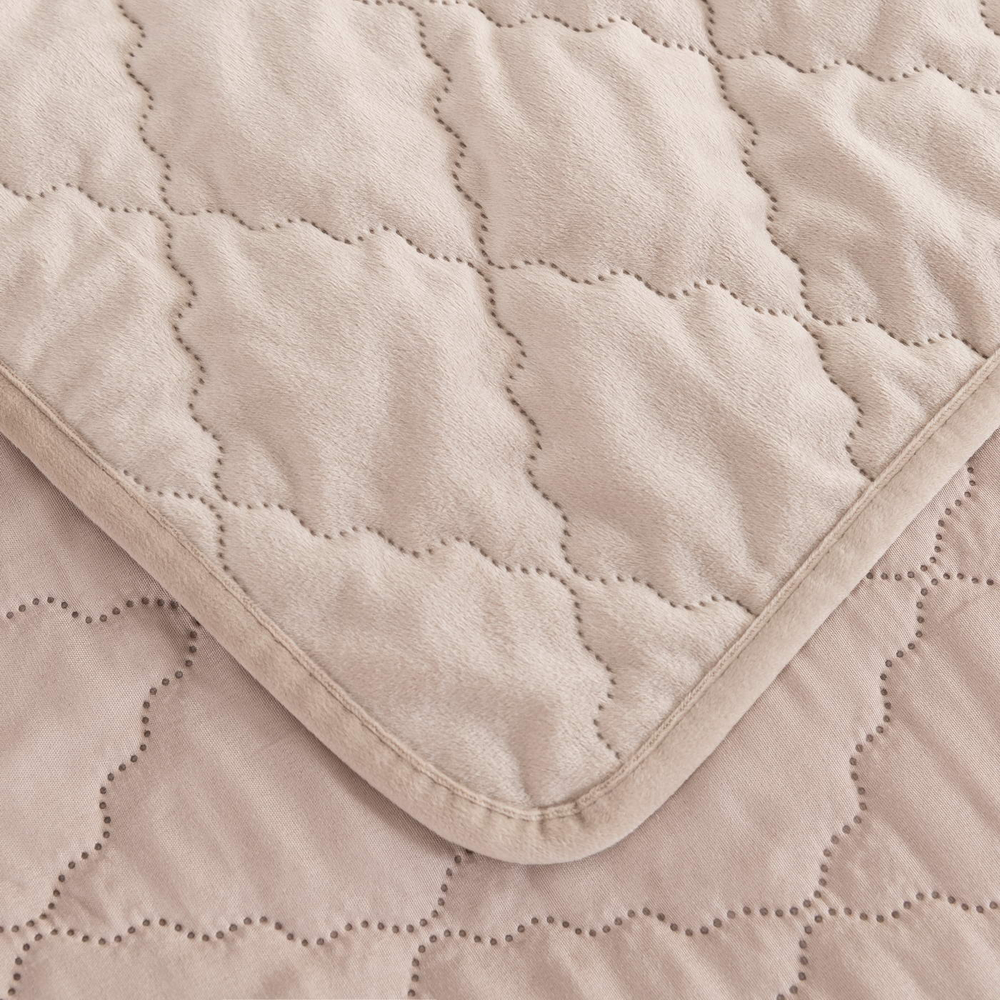 Покрывало 240х260 Деметра светлый беж