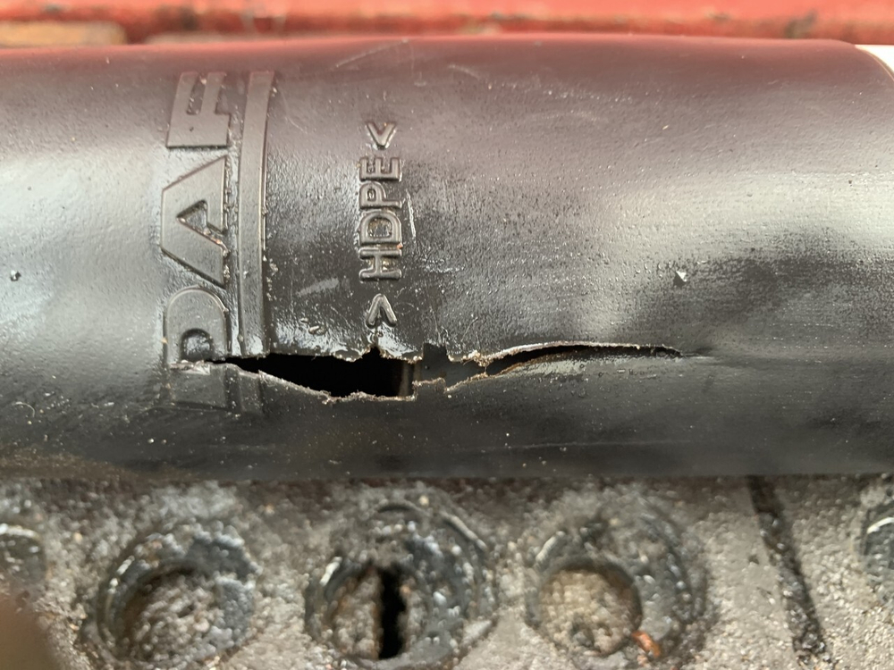 Цилиндр подъема кабины 2021г