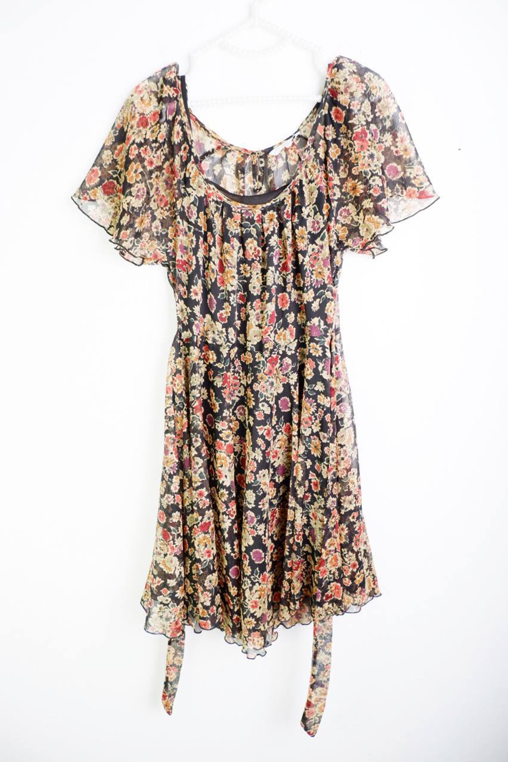 Платье New Look для романтического свидания, маркировка 12, визуально на 50 размер