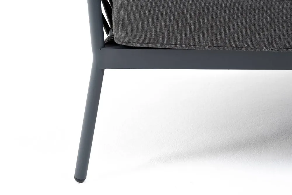 "Диего" диван 2-местный плетеный из роупа, каркас алюминий темно-серый (RAL7024) муар, роуп темно-серый круглый, ткань темно-серая 027