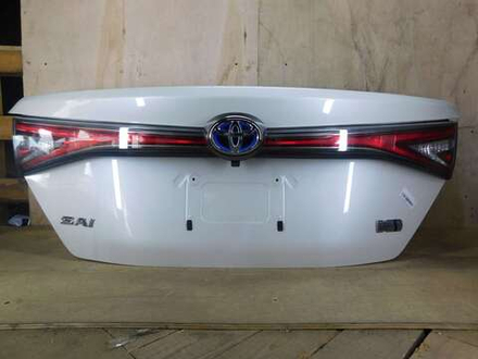 крышка багажника Toyota SAI AZK10 2017
