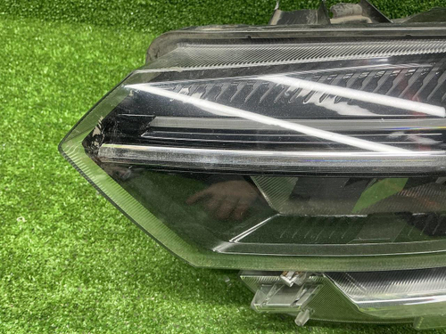 Фара левая Lada Vesta (2022-н.в.) LED