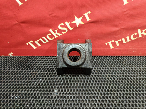 Кронштейн буксировочный 2023г